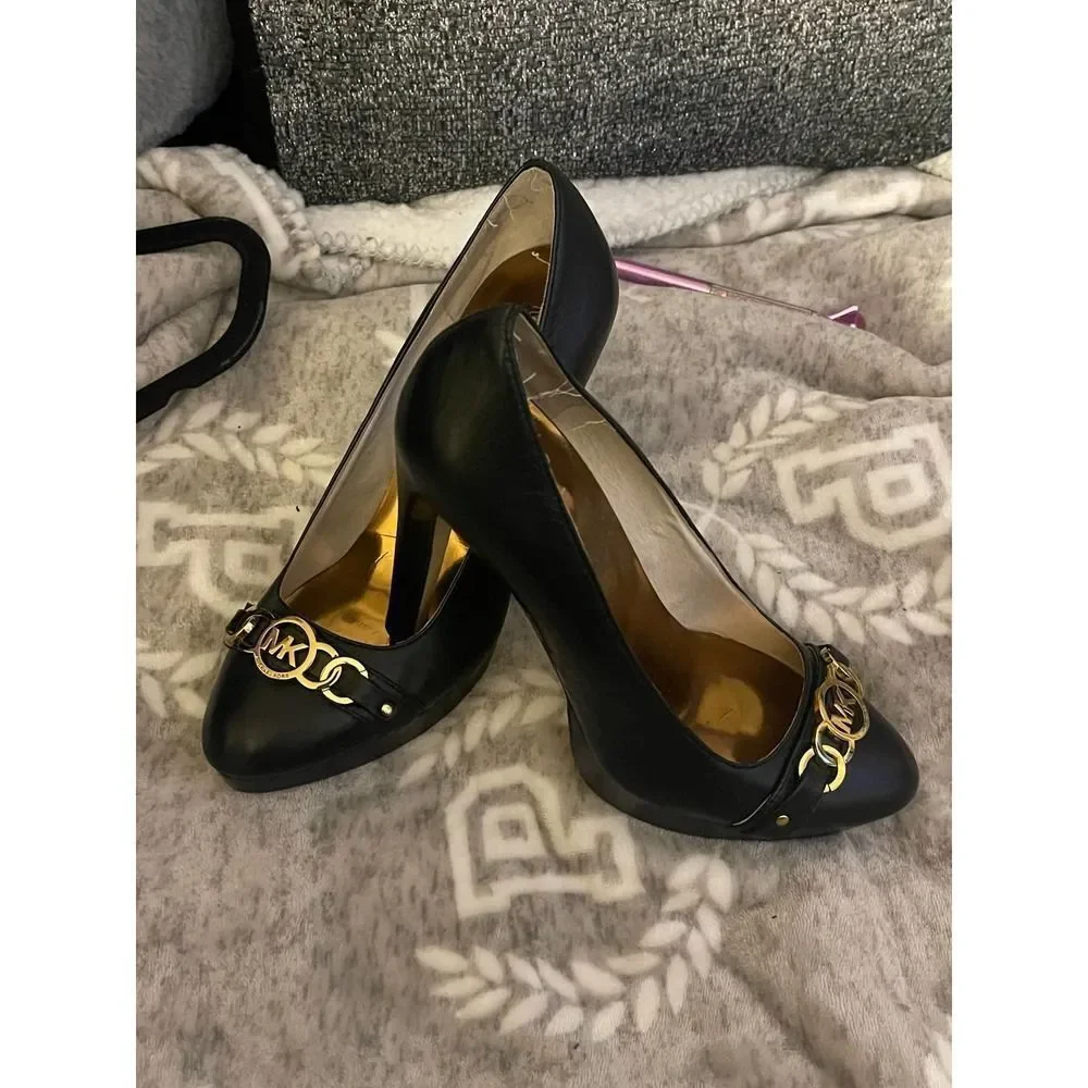 Michael Kors HAMILTON Pump Classic Black Suede Heels Stilettos Platform.